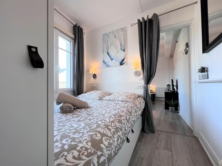 Le Cyrano, Deauville - App. T2 Proche De La Mer Esterno foto